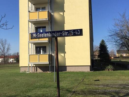 Wohnung zur Miete 351 € 3 Zimmer 58,4 m² EG Werner-Seelenbinder-Str. 35 Gröba Riesa 01591
