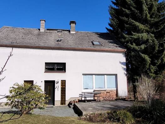 Einfamilienhaus zum Kauf 85.000 € 4 Zimmer 127,8 m² 650 m² Grundstück Bergen 08239