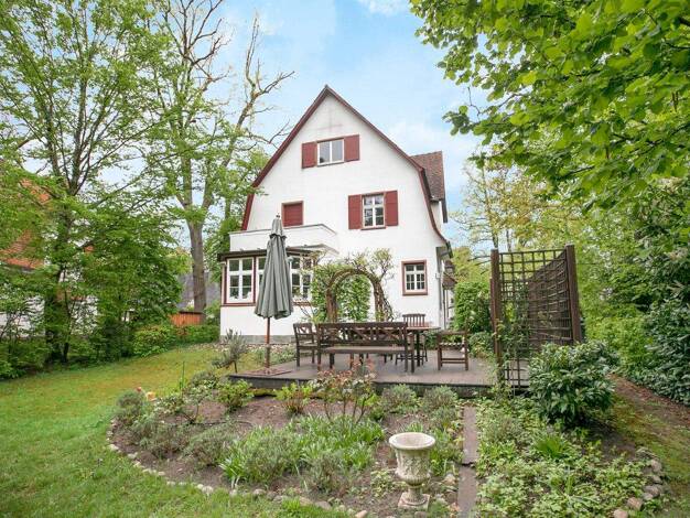 Einfamilienhaus zum Kauf 2.100.000 € 9 Zimmer 194 m² 1.142 m² Grundstück Buchschlag Dreieich 63303