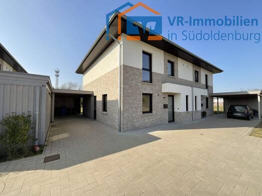 Doppelhaushälfte zur Miete 1.350 € 4 Zimmer 106,1 m² 300 m² Grundstück frei ab sofort Cloppenburg 49661