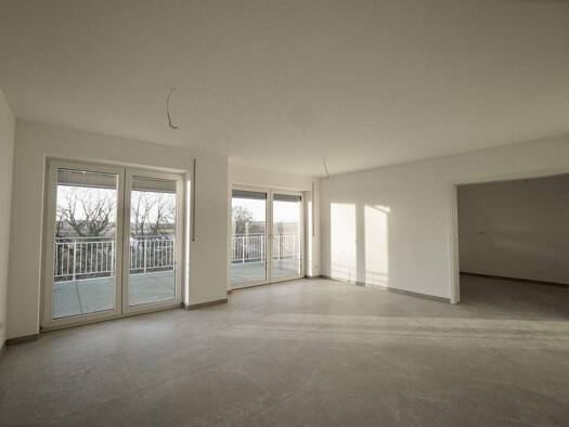 Wohnung zur Miete 1.338 € 4 Zimmer 119,5 m² frei ab 01.03.2026 Kirchberg Kirchberg an der Jagst 74592