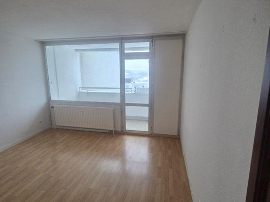 Wohnung zur Miete nur mit Wohnberechtigungsschein 442 € 3 Zimmer 78,9 m² 1. Geschoss Eggersten Ring 22 Kreuztal 57223