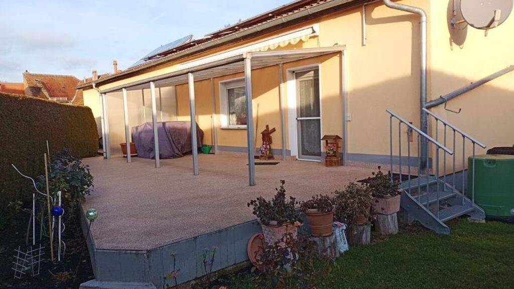 Haus zum Kauf 289.000 € 12 Zimmer 210 m² 640 m² Grundstück Blankenhain 99444