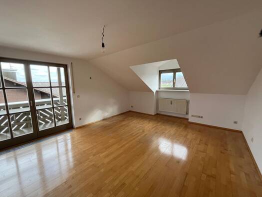 Maisonette zur Miete 970 € 4 Zimmer 124 m² 2. Geschoss frei ab 01.07.2026 Altötting 84503