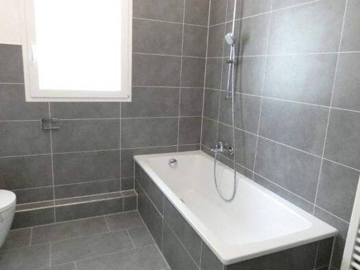 Wohnung zur Miete 639 € 2 Zimmer 61,3 m² 1. Geschoss frei ab 01.03.2026 Kaulbachstr. 59 Holsterhausen Essen 45147