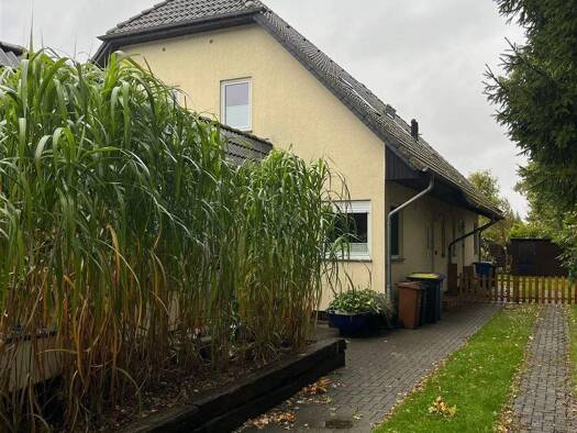 Mehrfamilienhaus zum Kauf 380.000 € 8 Zimmer 300 m² 654 m² Grundstück Hirschburg Ribnitz-Damgarten 18311
