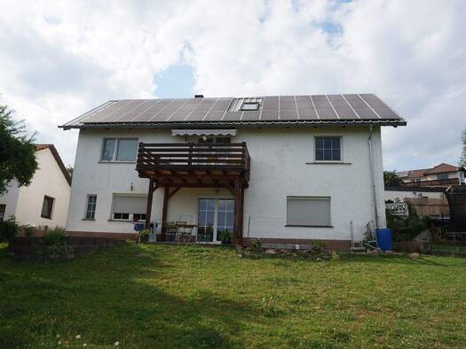 Mehrfamilienhaus zum Kauf 309.000 € 7 Zimmer 240 m² 1.470 m² Grundstück Homberg 34576