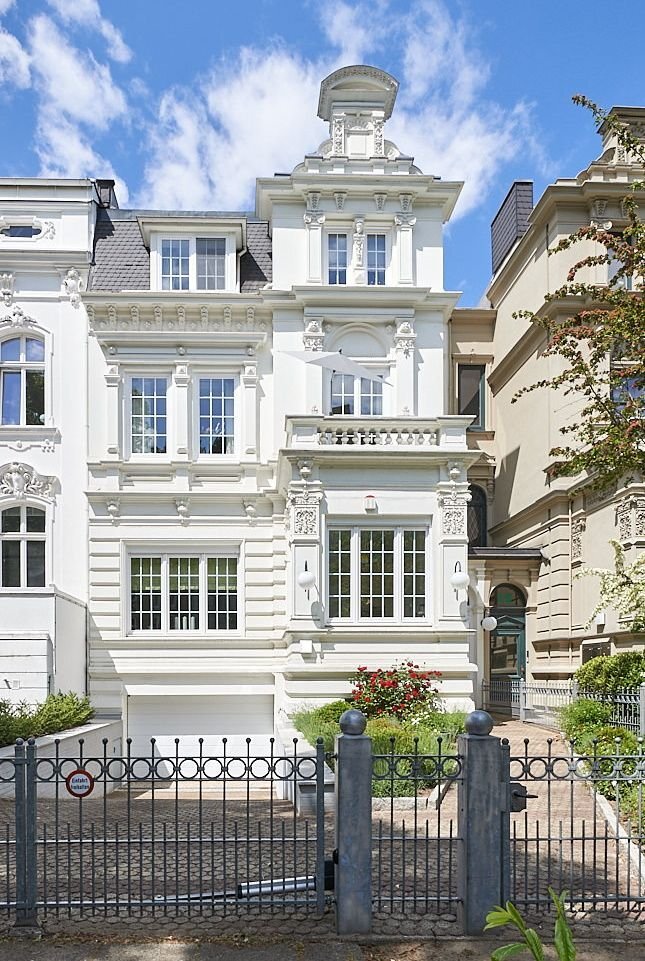 Villa zum Kauf 6.200.000 € 504 m²<br/>Wohnfläche 600 m²<br/>Grundstück Harvestehude Hamburg 20149