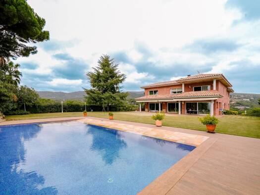 Einfamilienhaus zum Kauf provisionsfrei 1.800.000 € 9 Zimmer 770 m² 2.004 m² Grundstück Sant Andreu de Llavaneres 08392