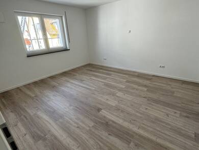 Wohnung zum Kauf - Erstbezug provisionsfrei 3 Zimmer 100,9 m² frei ab 01.12.2025 Windischeschenbach Windischeschenbach 92670