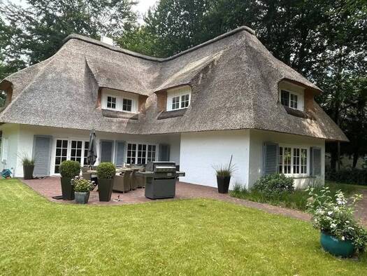 Villa zum Kauf provisionsfrei 1.399.000 € 6 Zimmer 276 m² 1.821 m² Grundstück frei ab sofort St. Magnus Nord 28759