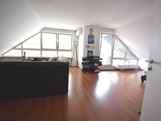 Wohnung zur Miete 1.400 € 5 Zimmer 153 m² frei ab sofort Quadrate Mannheim / Innenstadt 68161
