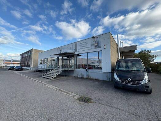 Lagerhalle zum Kauf 1.850.000 € 2.992 m² Lagerfläche Hallstadt 96103