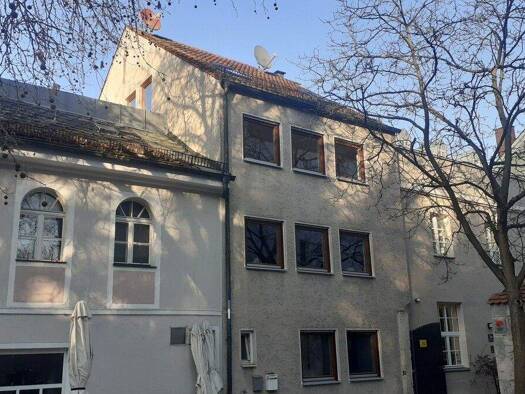 Wohnung zur Miete 950 € 2 Zimmer 68 m² Innenstadt Regensburg 93047