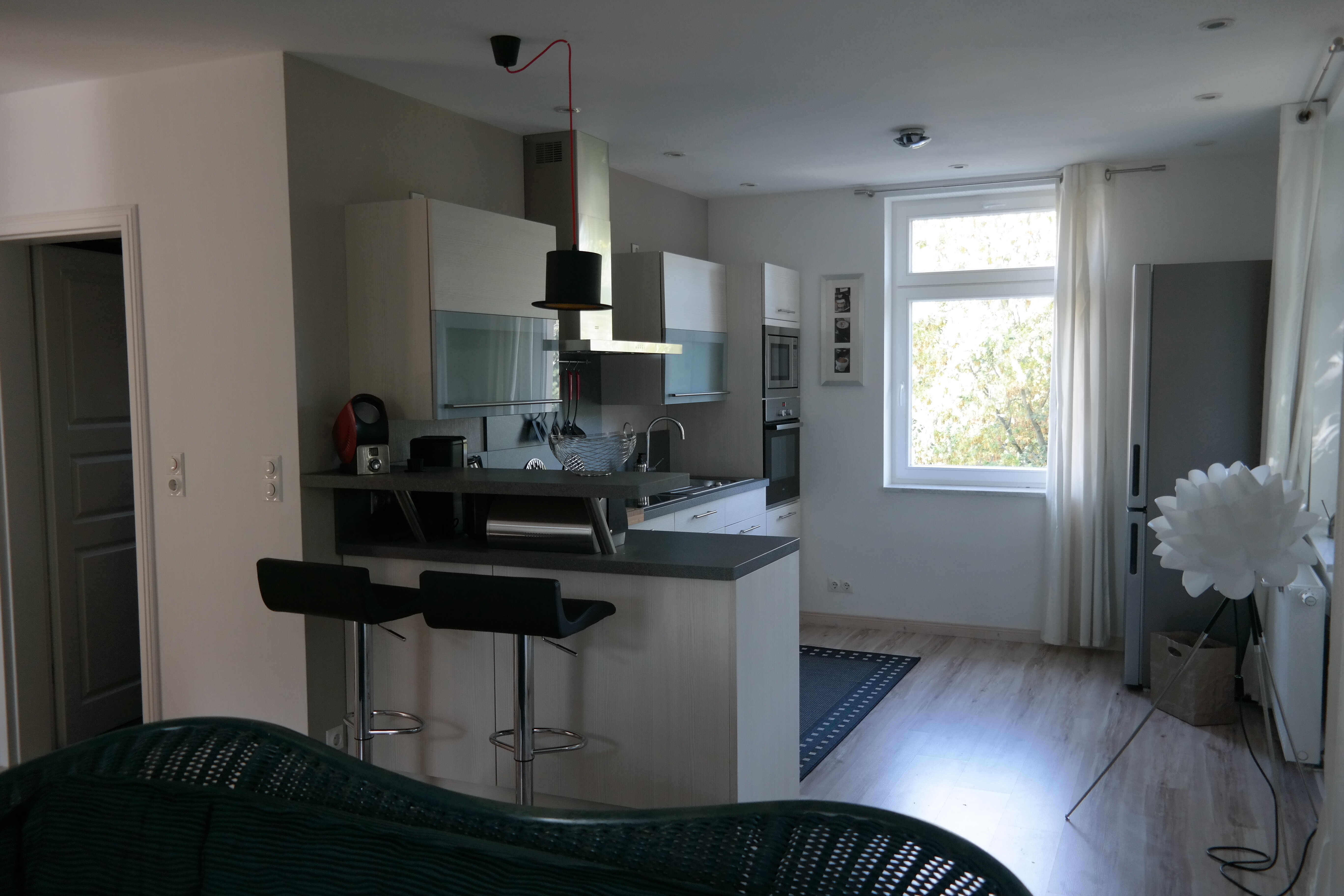 Studio zur Miete 800 € 2 Zimmer 70 m²<br/>Wohnfläche 3.<br/>Geschoss ab sofort<br/>Verfügbarkeit Radebeul 01445