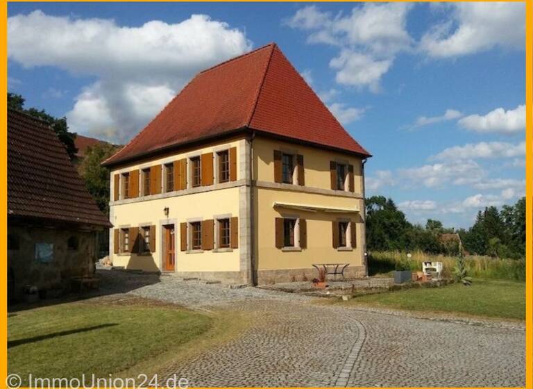 Villa zum Kauf 2.900.000 € 5 Zimmer 150 m²<br/>Wohnfläche 49.165 m²<br/>Grundstück Falkendorf Aurachtal 91086