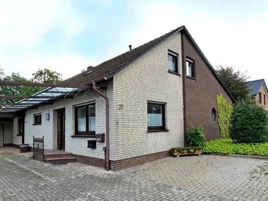 Einfamilienhaus zum Kauf provisionsfrei 397.000 € 6 Zimmer 166 m² 625 m² Grundstück Vechta Vechta 49377