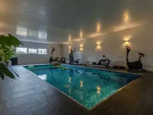 Mehrfamilienhaus zum Kauf provisionsfrei 499.000 € 9 Zimmer 580 m² 4.500 m² Grundstück Niedergurig Malschwitz 02694