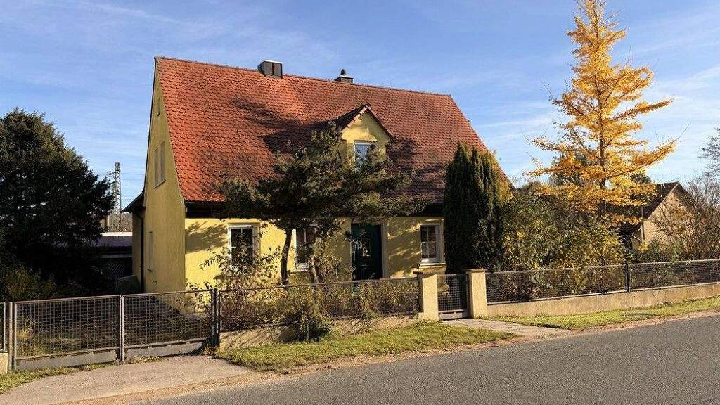 Einfamilienhaus zum Kauf 335.000 € 5 Zimmer 120 m² 380 m² Grundstück Muhr 91735