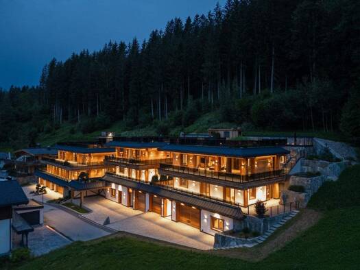 Villa zum Kauf - Erstbezug 5 Zimmer 378,6 m² 600 m² Grundstück Scheffau am Wilden Kaiser 6351