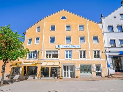 Mehrfamilienhaus zum Kauf 750.000 € 18 Zimmer 641 m² 490 m² Grundstück Velden Velden 84149