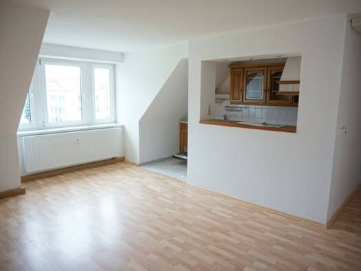 Wohnung zur Miete 400 € 3 Zimmer 74 m² frei ab sofort Schillerstraße 56 Zittau 02763