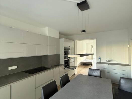 Wohnung zur Miete 1.100 € 3,5 Zimmer 72 m² Geschoss 3/5 frei ab sofort Süd Ludwigshafen am Rhein 67061