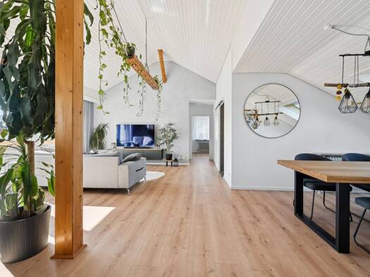 Wohnung zum Kauf 490.000 € 3,5 Zimmer 106 m² Ost Ludwigsburg 71638