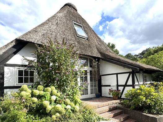 Einfamilienhaus zum Kauf 600.000 € 3 Zimmer 130 m² 321 m² Grundstück St. Gertrud St. Gertrud 23568