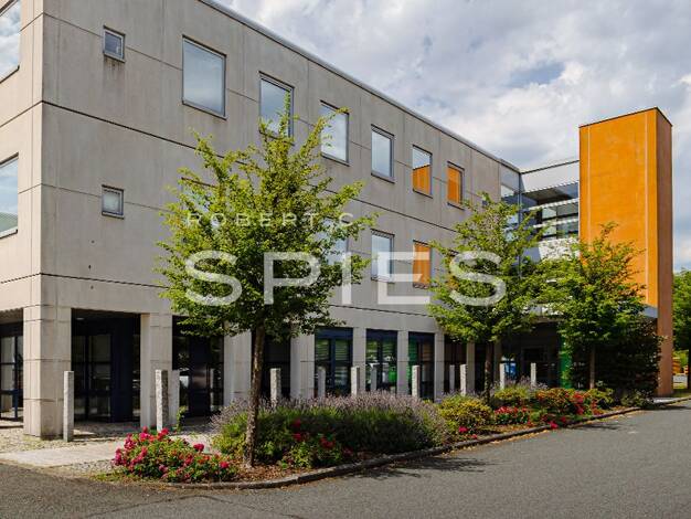 Bürofläche zur Miete provisionsfrei 7,50 € 105,5 m² Bürofläche teilbar ab 34,6 m² Bremen 28325