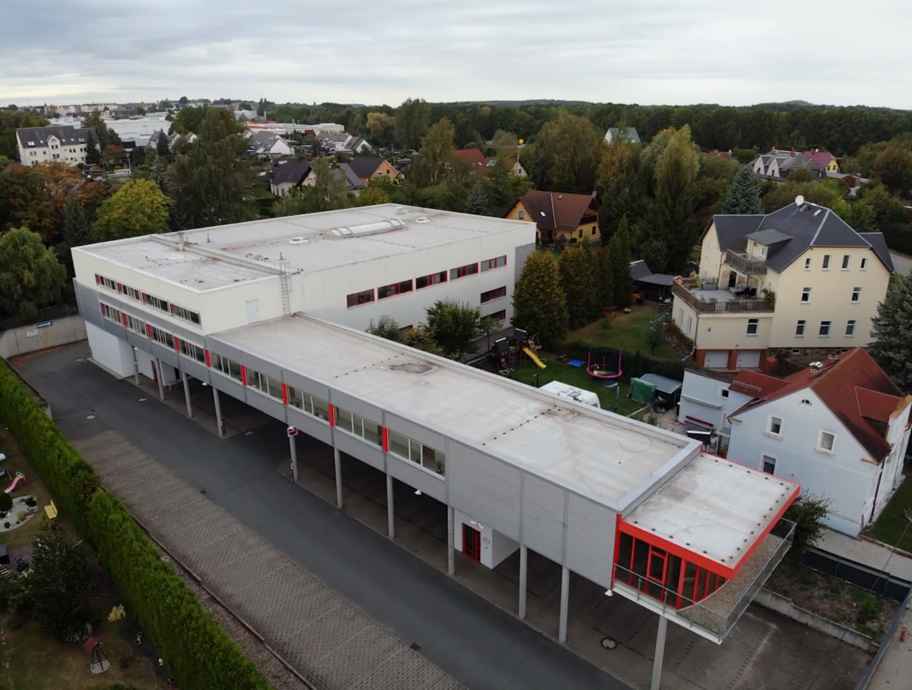 Halle/Industriefläche zum Kauf 2.175.000 € 2.363 m²<br/>Lagerfläche Bahnhofstraße 3 Kändler Limbach-Oberfrohna 09212