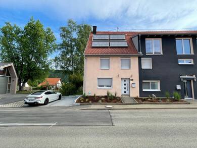 Doppelhaushälfte zur Miete 1.050 € 4 Zimmer 150 m² 150 m² Grundstück frei ab 01.11.2025 Balingen 72336