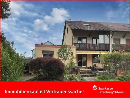 Reihenendhaus zum Kauf 398.000 € 6,5 Zimmer 150 m² 782 m² Grundstück Südstadt Offenburg 77652