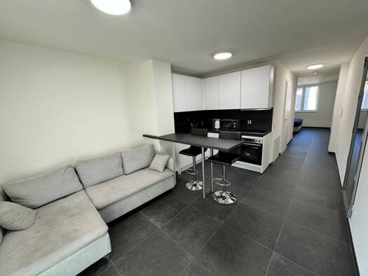 Wohnung zur Miete 755 € 2 Zimmer 36,5 m² Geschoss 3/4 frei ab sofort Lamprechtstraße 6 Glockenhof Nürnberg 90478
