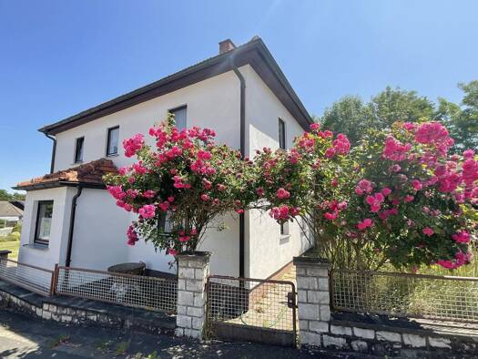 Einfamilienhaus zum Kauf 159.000 € 5 Zimmer 131 m² 786 m² Grundstück Schorkendorf Ahorn 96482