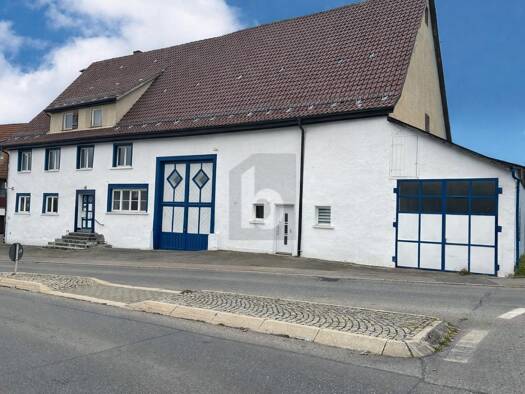 Mehrfamilienhaus zum Kauf 596.000 € 11 Zimmer 360 m² 1.169 m² Grundstück Aldingen 78554