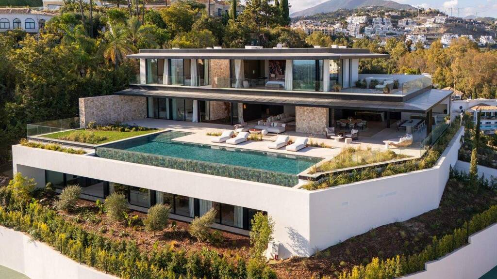 Haus zum Kauf 19.880.000 € 1.696 m² 2.309 m² Grundstück Benahavís 29679