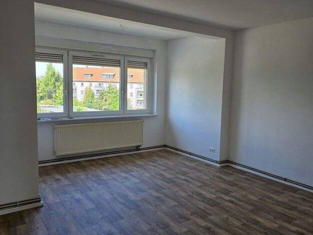 Wohnung zur Miete 550 € 3 Zimmer 86 m² 2. Geschoss Mitschurinstr. 5 Wolfen Bitterfeld-Wolfen 06766