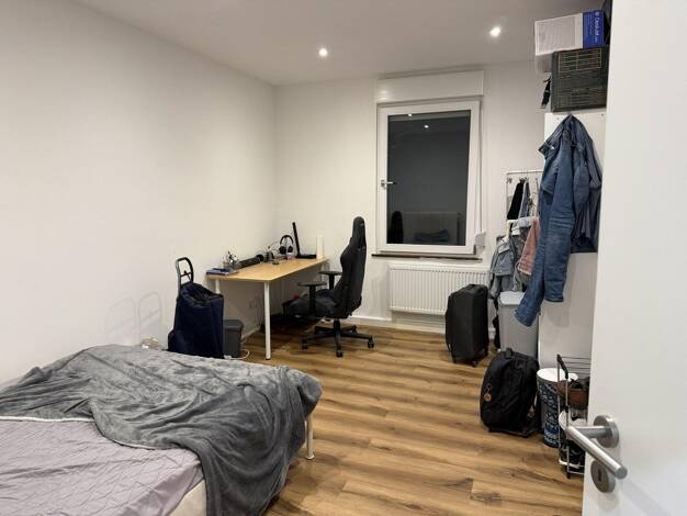 WG-Zimmer zur Miete auf Zeit 500 € 28,9 m² 3. Geschoss frei ab 01.12.2026 Hummelsteiner Weg 80 Lichtenhof Weiterer Innenstadtgürtel Süd 90459