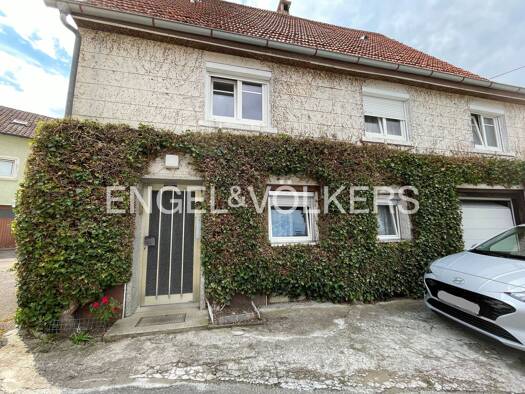 Einfamilienhaus zum Kauf 119.000 € 4 Zimmer 110 m² 251 m² Grundstück frei ab sofort Benzingen Winterlingen 72474