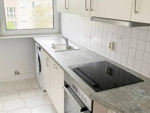 Wohnung zur Miete 300 € 3 Zimmer 57 m² 3. Geschoss Ring der Freundschaft 4a Zeithain 01619