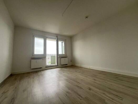Wohnung zur Miete 350 € 4 Zimmer 69,7 m² 5. Geschoss Am Stadtpark 6 Helbersdorf Chemnitz 09120
