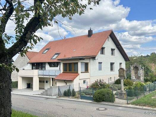 Mehrfamilienhaus zum Kauf 417.000 € 8 Zimmer 242 m² 329 m² Grundstück Waldmühlbach Billigheim 74842