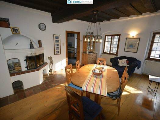 Haus zum Kauf 518.000 € 284,3 m² 1.526 m² Grundstück Langenlois 3550