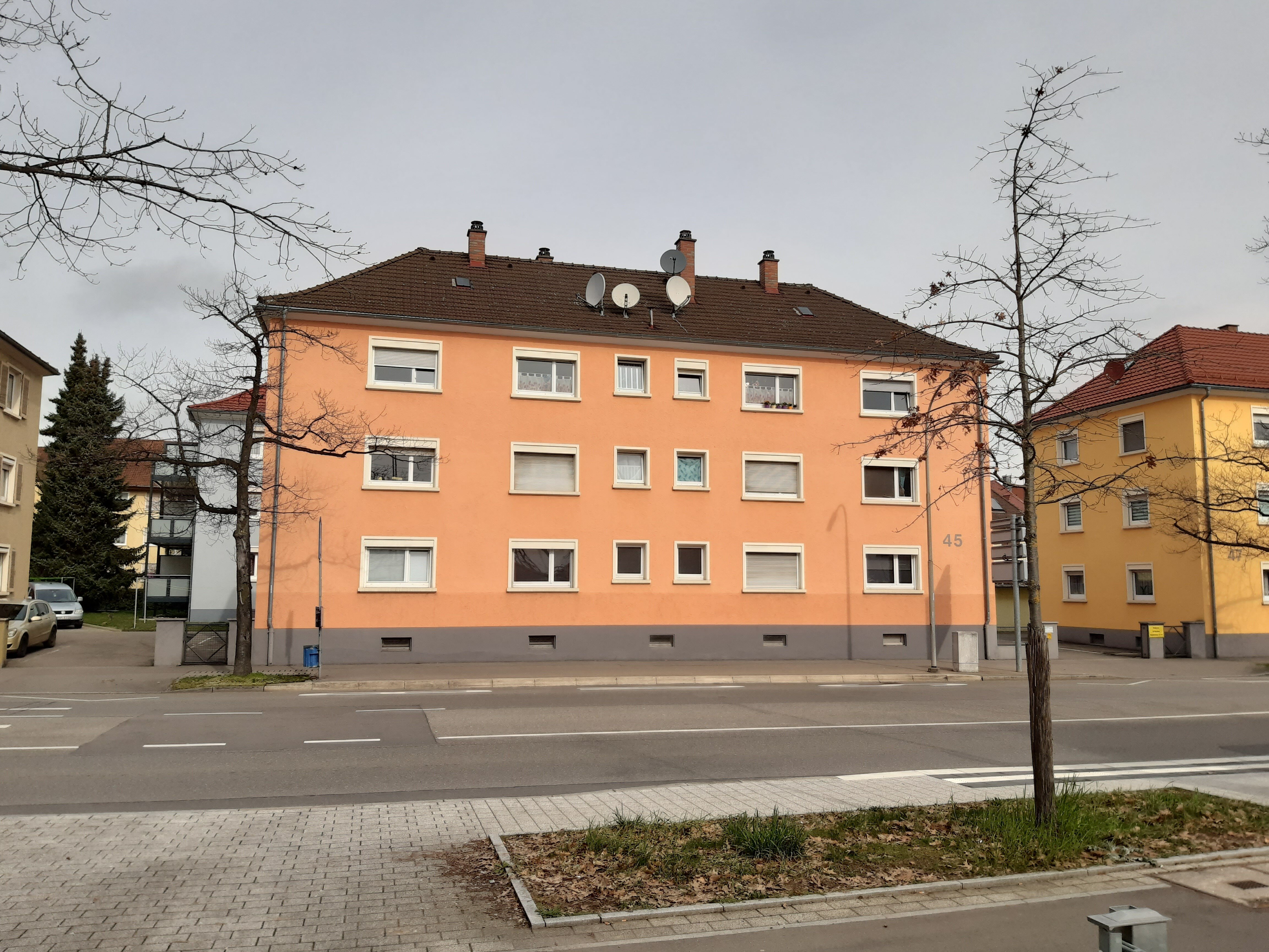 Wohnung zum Kauf 150.000 € 2 Zimmer 42 m²<br/>Wohnfläche EG<br/>Geschoss Bahnhofstraße 45 Waldeck - Schule 41 Singen (Hohentwiel) 78224