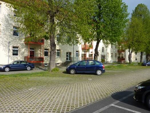 Wohnung zur Miete 378 € 3 Zimmer 63,1 m² EG frei ab sofort Selauer Straße 65e Weißenfels 06667