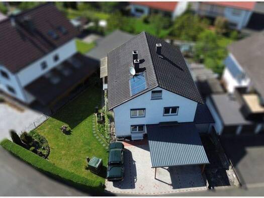 Einfamilienhaus zum Kauf 525.000 € 6 Zimmer 230 m² 622 m² Grundstück Waldgirmes Lahnau / Waldgirmes 35633