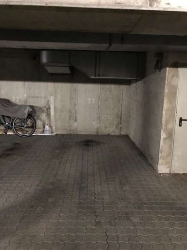 Tiefgaragenstellplatz zur Miete 70 € Mittlerer Westen Regensburg 93049