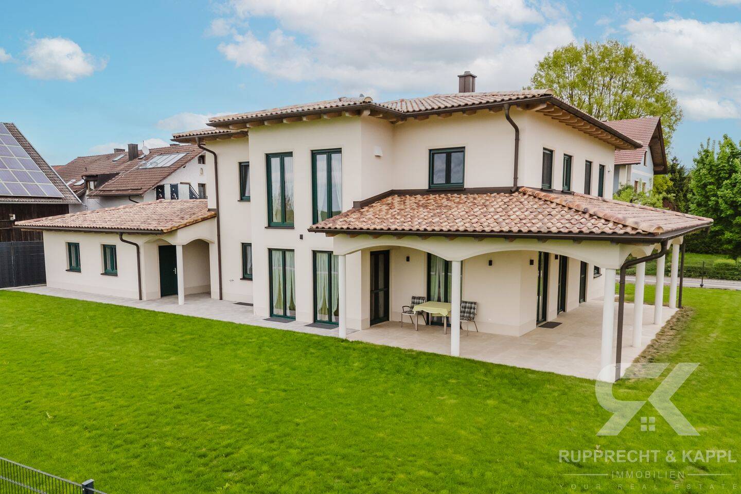 Immobilie in Schönthal - Toskana-Traum mit KfW 55, Doppelgarage & großem Garten - Einfamilienhaus in Schönthal - Bild 0