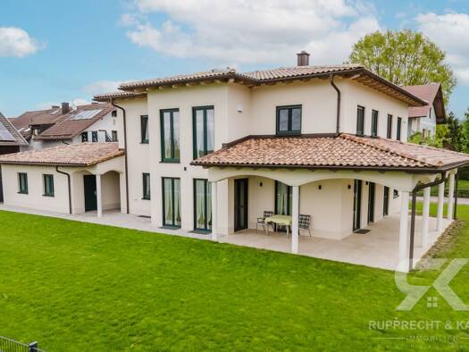 Einfamilienhaus zum Kauf 619.000 € 5 Zimmer 290 m² 935 m² Grundstück frei ab 31.12.2026 Döfering Schönthal 93488